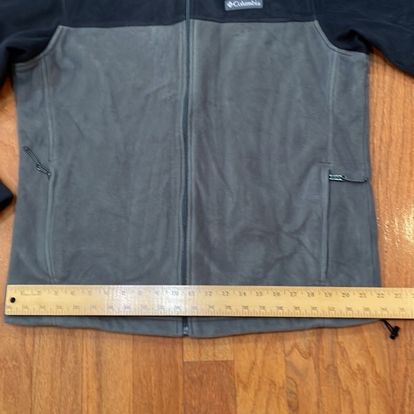 Columbia Size Large Men’s Lightweight Polar fleece Full zipper Pockets z… - Picture 11 of 13